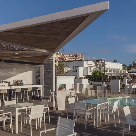 Hotel Flamingo Mate 4*