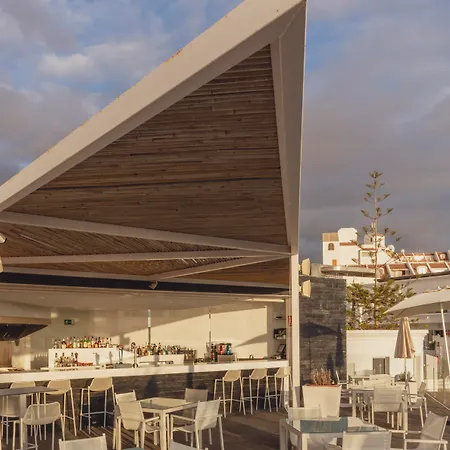 Flamingo Mate Отель 4*