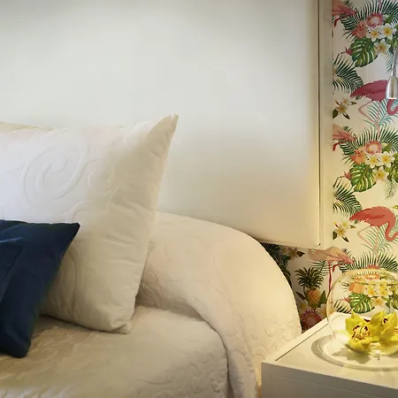 Flamingo Mate Отель