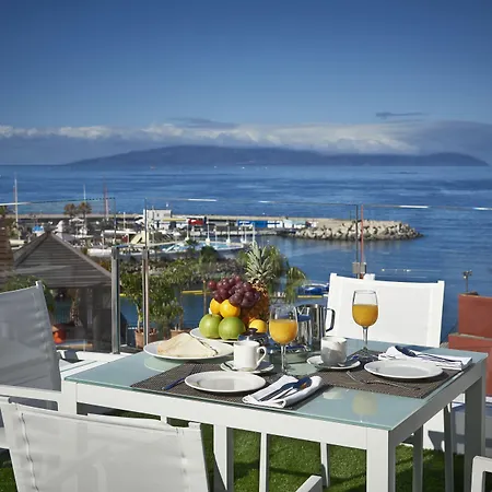 Отель Flamingo Mate 4*