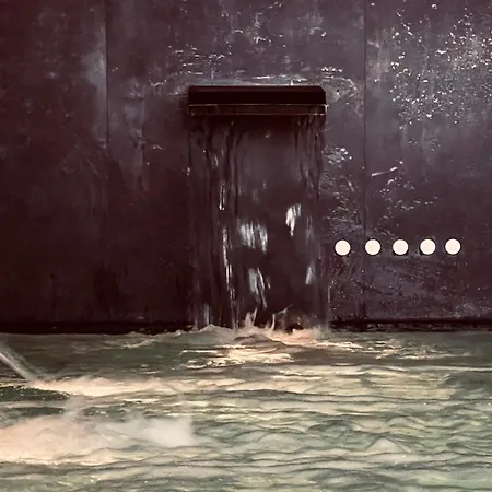 Flamingo Mate Отель 4*