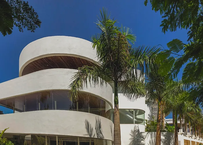 Flamingo Mate Hotel 4*