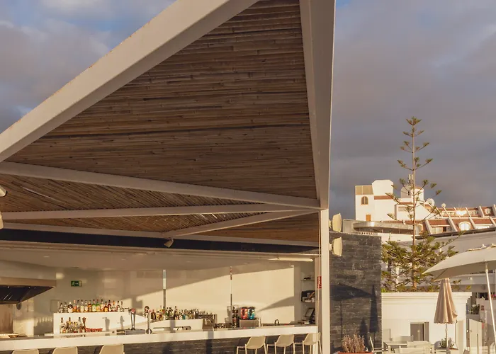 Flamingo Mate Hotel 4*