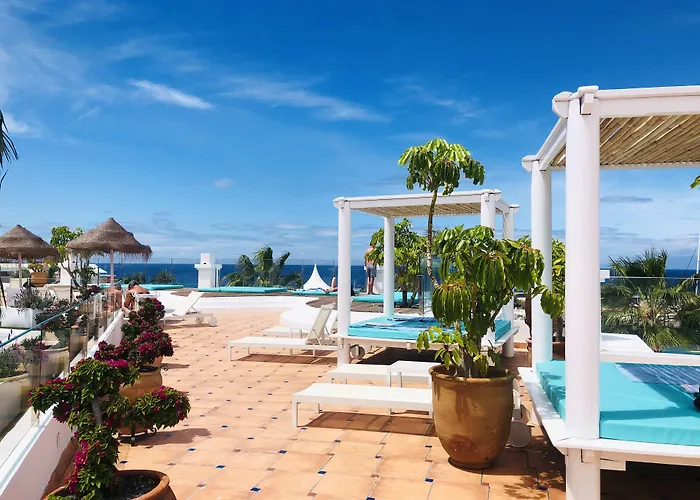 Flamingo Mate Hotel 4*